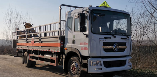 東風(fēng)氣瓶運(yùn)輸車